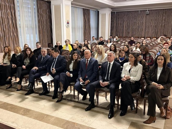 Od naredne godine u Srpskoj testiranje srednjoškolaca na narkotike