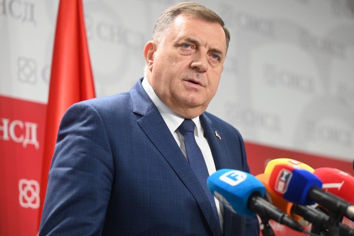 Dodik: Sarajevo pokazalo poniznost, a Beograd dostojanstvo