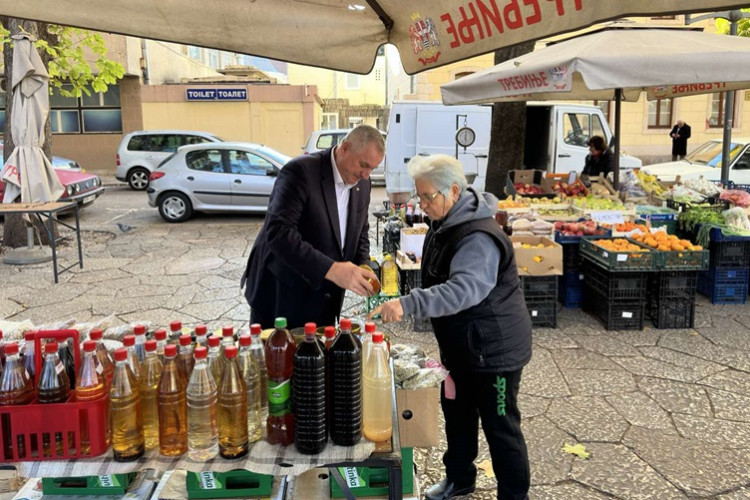 Višković pazario na trebinjskoj pijaci