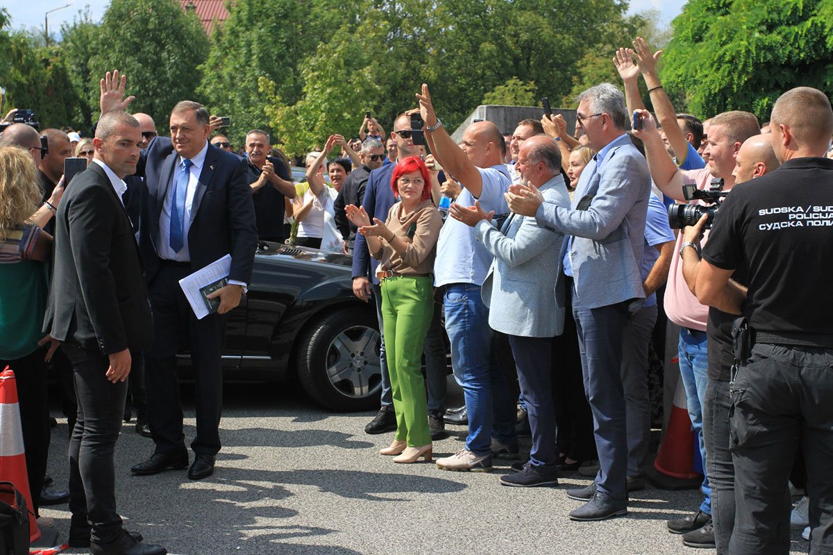 Dodik stigao u Sud, Cijanović i Višković došli kao podrška (FOTO)