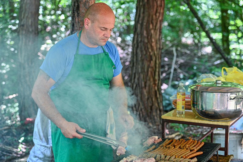 Roštiljijada okupila veliki broj Milićana, stigao i premijer Srpske (FOTO)