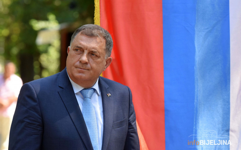 Dodik: Rezolucija je podrška Srbiji