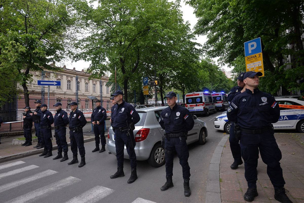 Krvavi pir u Beogradu: Učenik ubio osam đaka i čuvara