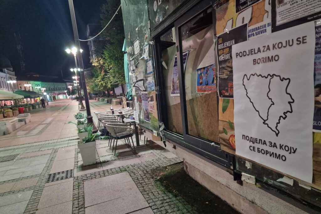 BiH podijelili na plakatu