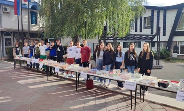 Na bazaru “Drugarstvo nema cijenu, ali ekskurzija ima” prikupljeno oko 6.000 KM