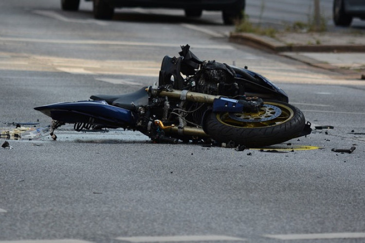 U saobraćajnoj nezgodi povrijeđena dvojica motociklista