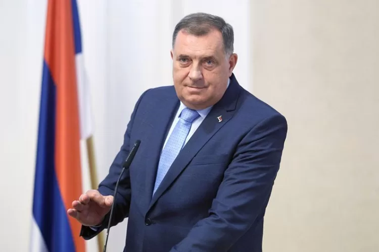 Dodik: 9. januar nije ukinut, borim se za državu Republiku Srpsku