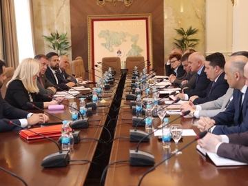 Danas sastanak vladajuće koalicije, potom i sjednica Izvršnog komiteta SNSD-a