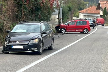 Povrijeđena dva vozača u sudaru na Diviču