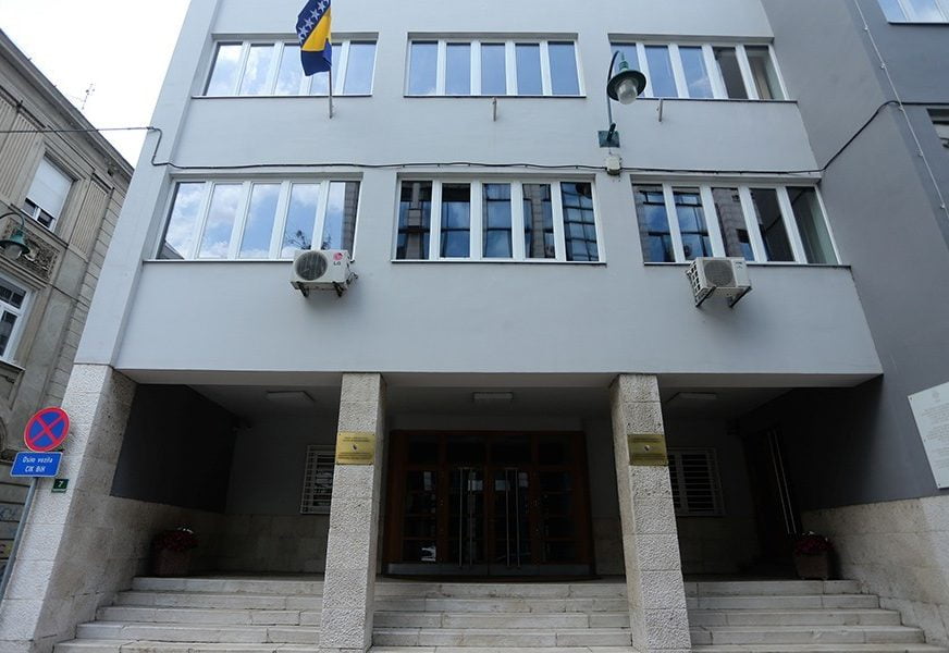 CIK BiH objavio finansijski izvještaj: Ove stranke su dobile najviše novca