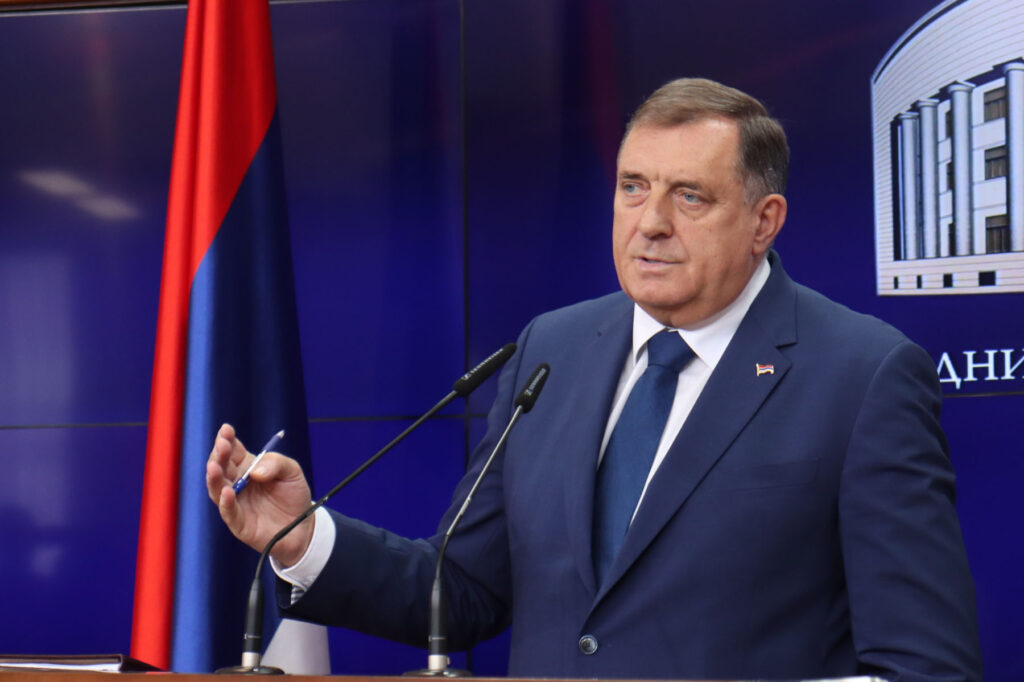 Dodik: Srpska spremna da brani svoj ustav i suverenitet