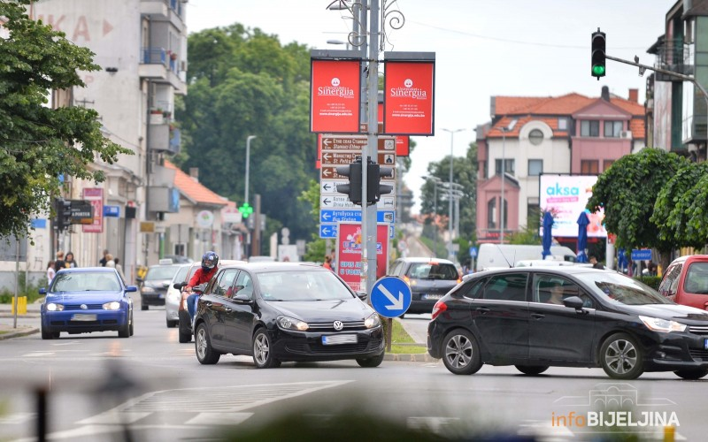 MUP obustavio potragu za malom Dankom (2)